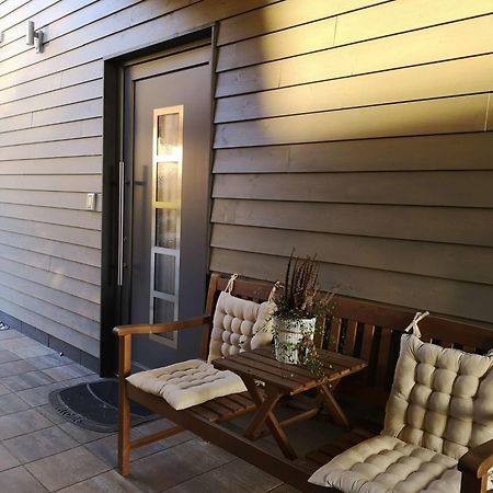 Ferienwohnung Am Roten Berg パイティンク エクステリア 写真