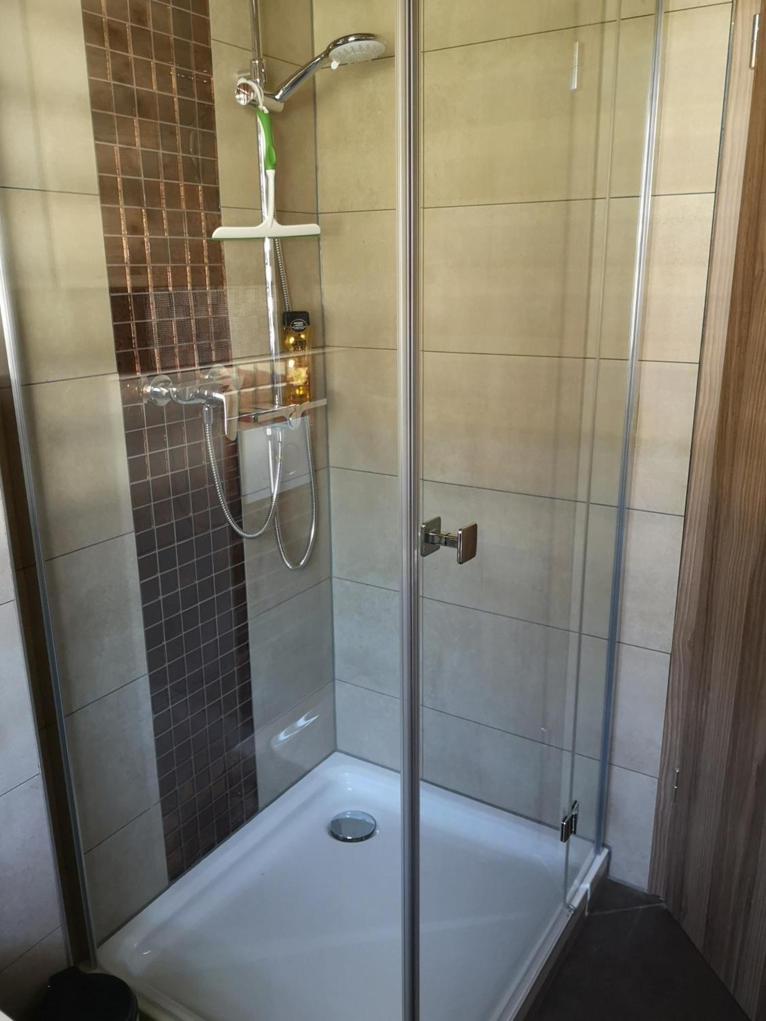 Ferienwohnung Am Roten Berg パイティンク エクステリア 写真